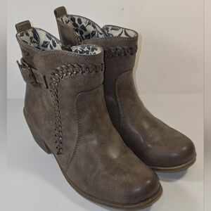 Roxy Boots Womens 6.5 Ankle Bootie Boots Brown Faux Leather Round Toe Zip Casual